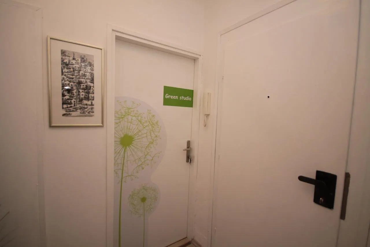 City Center Accommodation Zara Appartamento